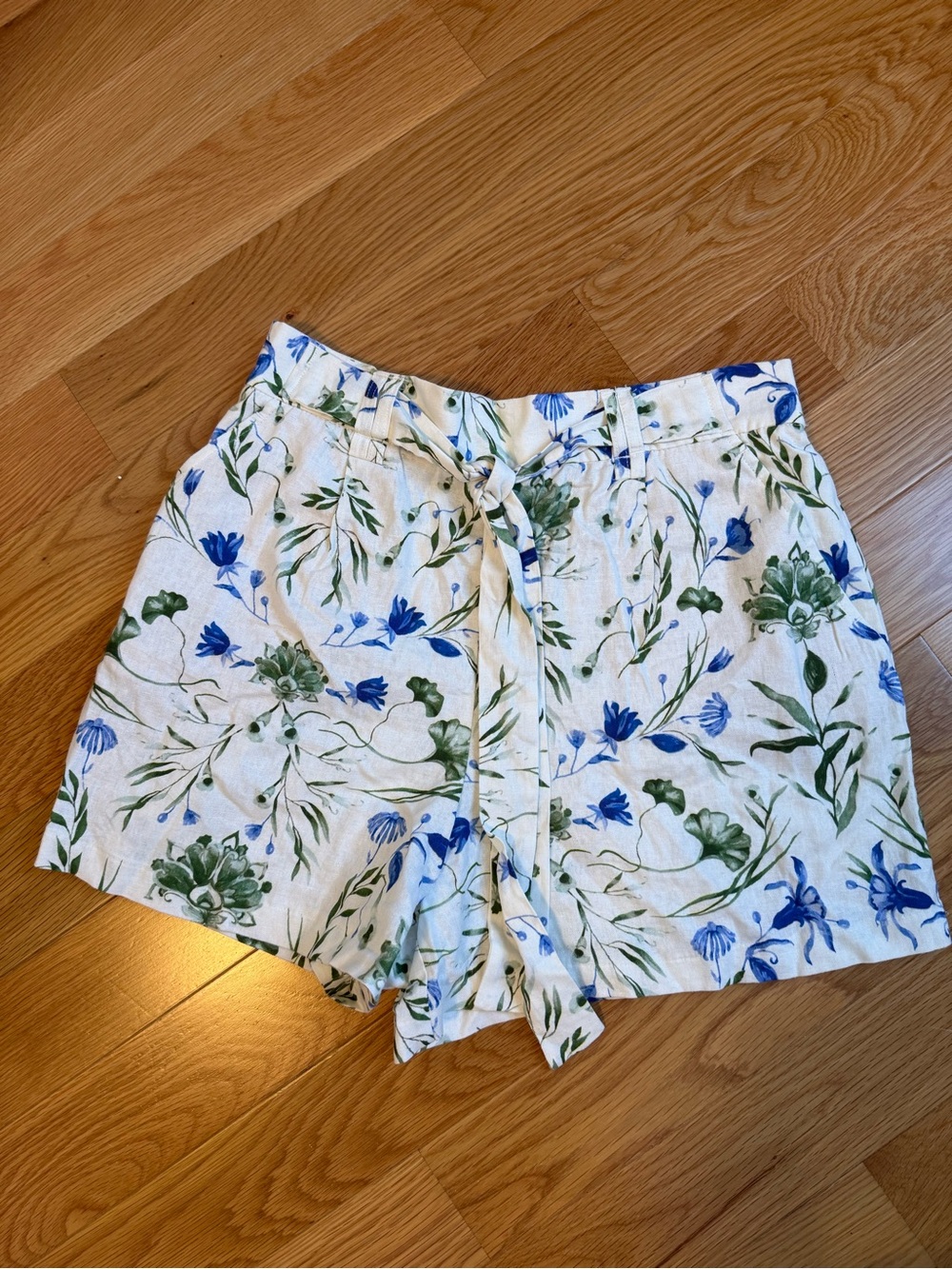 Women’s Floral Tie-Waist Shorts in White with Blue & Green Print